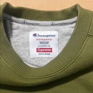 Champion Men's Olive Crewneck Sweater